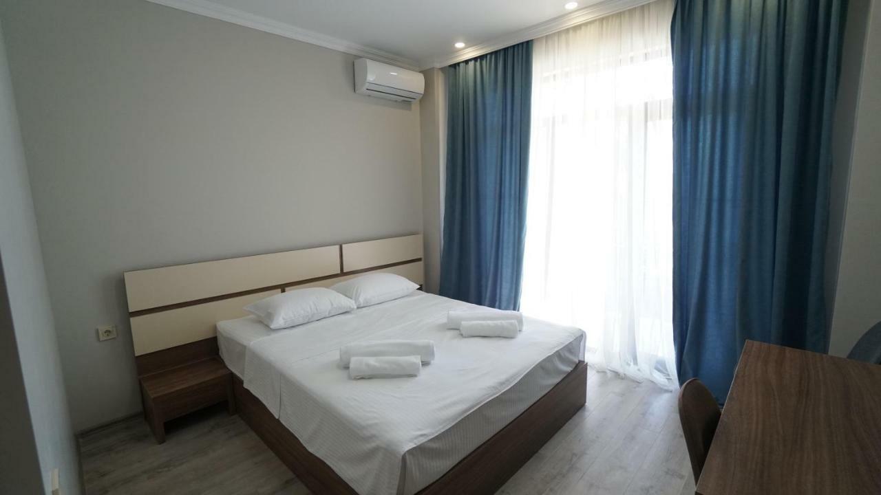 Hotel Horizon Kobuleti Exteriör bild