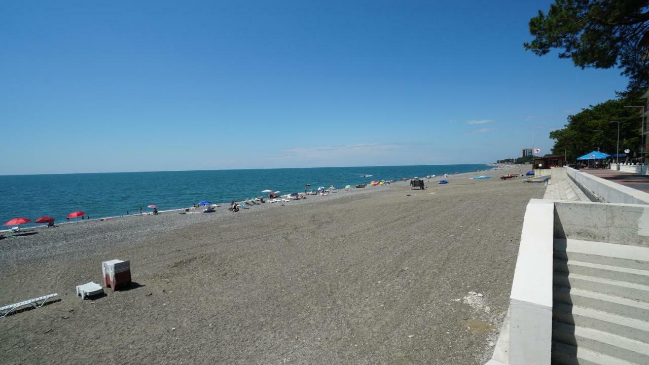 Hotel Horizon Kobuleti Exteriör bild